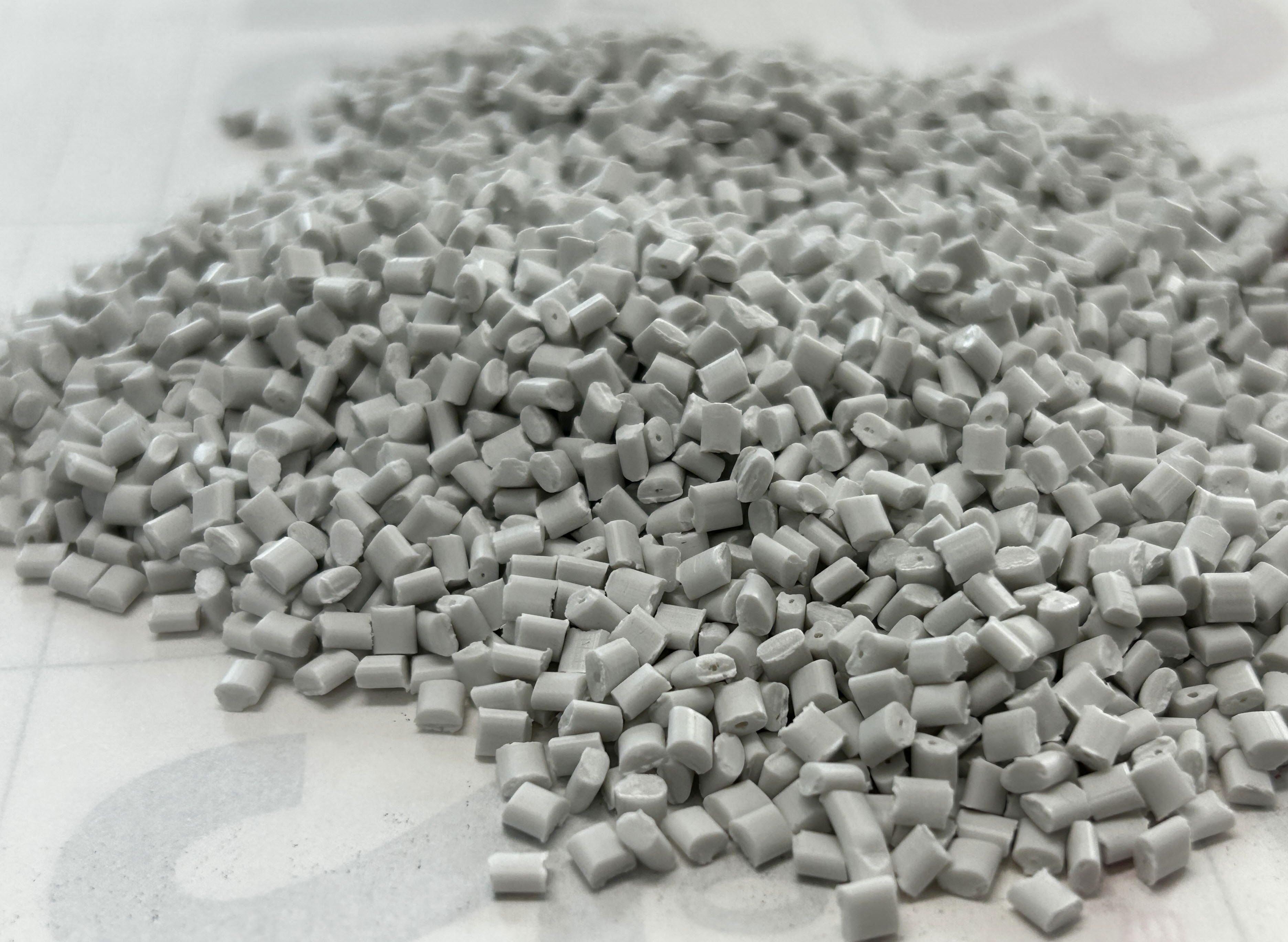 Lightweight Heat Resistance High Gloss PP Plastic Granules